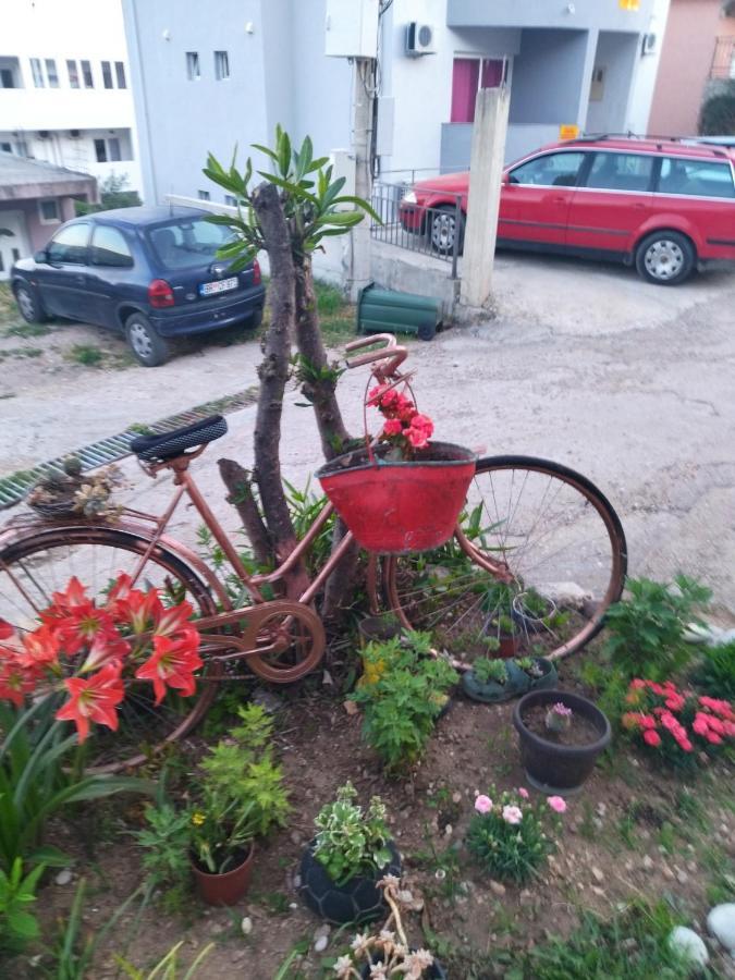 Slavica Sweet Apartment Šušanj Kültér fotó